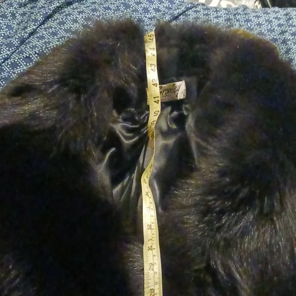 Beautiful Bromley wool coat, large - Picture 2 of 6